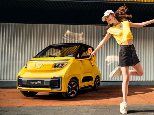 Los 305KM Wuling Hongguang EV Wuling EV nano para la conmutación urbana