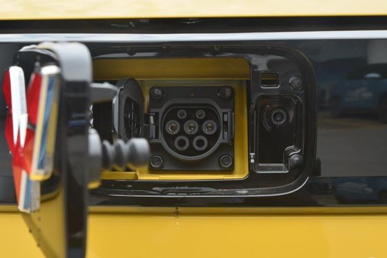 Tamaño compacto de los mini EV de los coches del 120-170KM de Wuling Ev del coche 3 asientos de las puertas 4