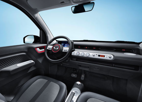 Tamaño compacto de los mini EV de los coches del 120-170KM de Wuling Ev del coche 3 asientos de las puertas 4