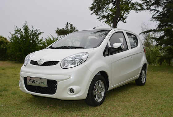 5 puertas 5 asientan el coche eléctrico Changan Benben Ev los 210-301km de Changan
