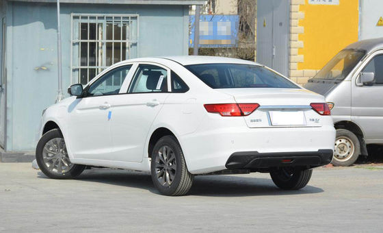 Coche eléctrico compacto los 421KM de Dihao Geely 4 puertas 5 asientos rápidamente que cargan