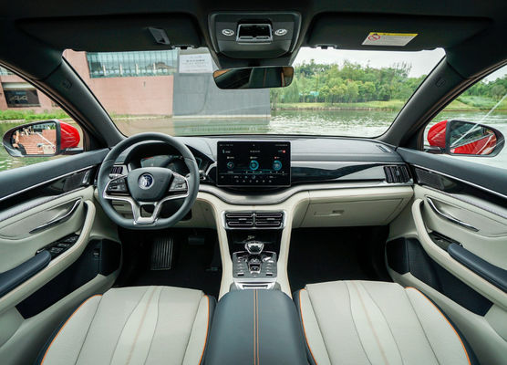 Coche eléctrico de tamaño mediano los 505KM de Suv BYD EV de los coches MÁS de la canción 5 puertas 5 asientos