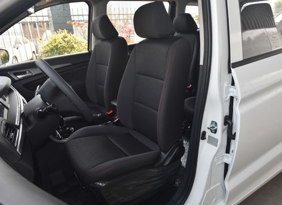 Asientos de conducción lisos del coche eléctrico los 402KM Changan Auchan A600ev 5 de MPV