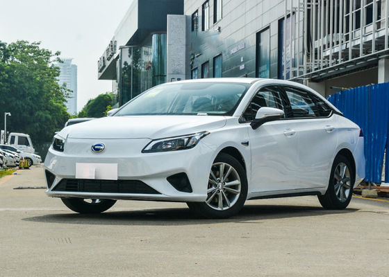 4 puertas 5 asientan el coche eléctrico los 410KM-510KM Gac AION S Ev de AION