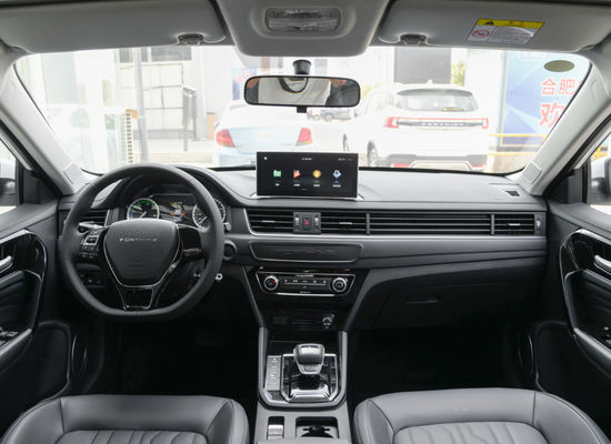 Coches eléctricos puros de S60EV Dongfeng Ev los 415KM con 4 puertas 5 asientos