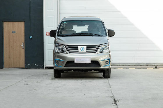 Coche largo del campo de prácticas los 400KM Dongfeng M5ev Mpv Ev con 4 puertas 5-9 asientos