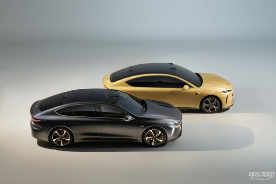 Rendimiento de tamaño mediano los 550-700KM de los coches eléctricos del NIO Et5 alto 4 puertas 5 asientos