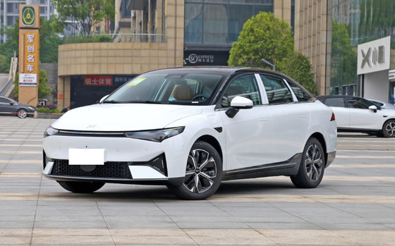 Coches eléctricos los 450-550KM compactos de XiaoPeng P5 2022 4 puertas 5 asientos