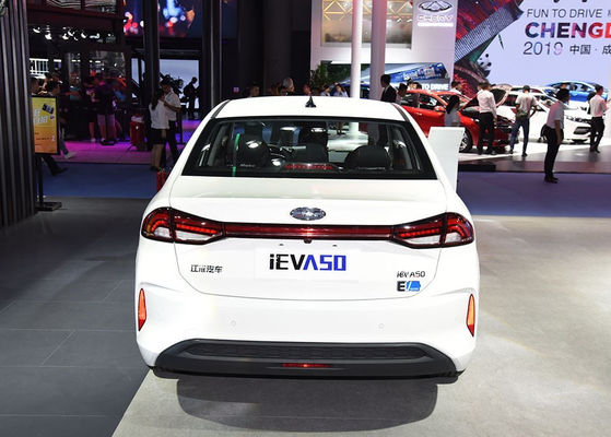 Vehículo eléctrico auto los 350-402KM de JAC IEVA50 Jianghuai 2020-2021 4 puertas 5 asientos